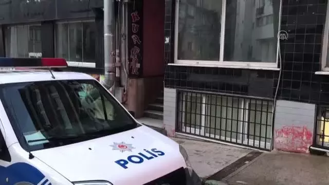 Kapalı olması gereken kahvehanede kumar oynayan 19 kişiye idari para cezası kesildi Kapalı olması gereken kahvehanede kumar oynayan 19 kişiye idari para cezası kesildi