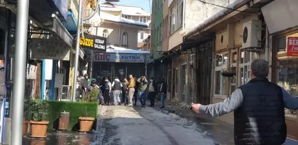 Kavgada başına aldığı darbe ile yaralandı Kavgada başına aldığı darbe ile yaralandı