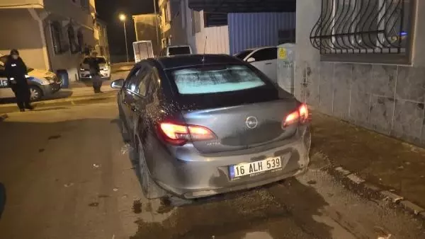 Son dakika haberi... Kısıtlamada 'dur' ihtarına uymayıp polisle çatışan şüpheli kendini vurdu; 1'i yaralı 3 kişi yakalandı Son dakika haberi... Kısıtlamada 'dur' ihtarına uymayıp polisle çatışan şüpheli kendini vurdu; 1'i yaralı 3 kişi yakalandı
