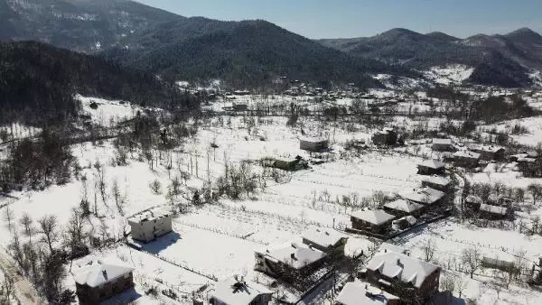 Küre Dağları Milli Parkı'nda kar güzelliği havadan görüntülendi Küre Dağları Milli Parkı'nda kar güzelliği havadan görüntülendi
