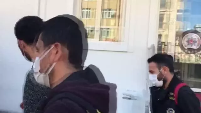 Pendik'te annesini bıçakla yaralayan zanlı tutuklandı Pendik'te annesini bıçakla yaralayan zanlı tutuklandı