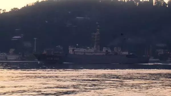 Son dakika haberi | Rus istihbarat gemisi İstanbul Boğazı'ndan geçti Son dakika haberi | Rus istihbarat gemisi İstanbul Boğazı'ndan geçti