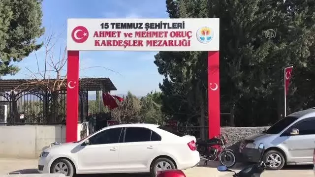 Son dakika haber: Şehit kabirlerinin de arasında olduğu 79 mezar tahrip edildi (2) Son dakika haber: Şehit kabirlerinin de arasında olduğu 79 mezar tahrip edildi (2)