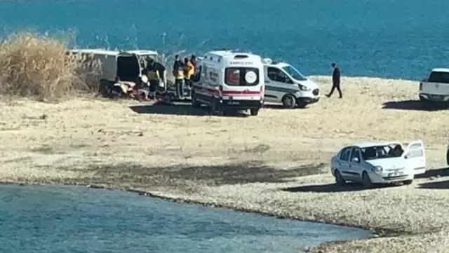 Son Dakika: Şanlıurfa'da korkunç olay! Minibüste 1'i çocuk 3 kişinin cansız bedeni bulundu Son Dakika: Şanlıurfa'da korkunç olay! Minibüste 1'i çocuk 3 kişinin cansız bedeni bulundu