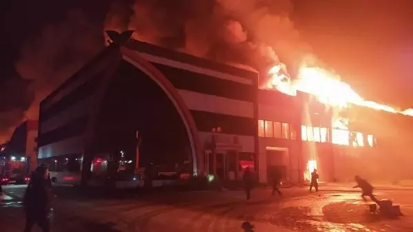 Son dakika... Son dönemde depo, tesis ve fabrika yangınları arttı, uzmanlar uyardı Son dakika... Son dönemde depo, tesis ve fabrika yangınları arttı, uzmanlar uyardı