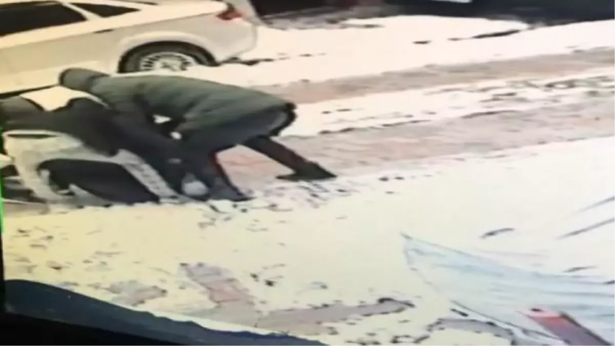 Sultangazi'de gaspçı dehşeti kamerada