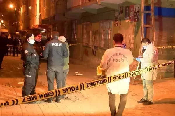 Tartıştığı kişi tarafından başından tabancayla vuruldu Tartıştığı kişi tarafından başından tabancayla vuruldu