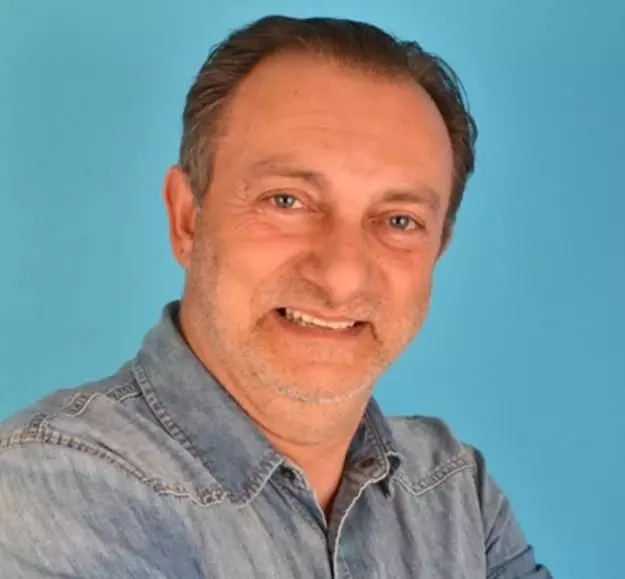 Taylan Erler kimdir? Vapurda Çay Simit Sohbet konuğu Taylan Erler kaç yaşında ve nereli? Taylan Erler filmleri, dizileri ve tiyatro oyunları! Taylan Erler kimdir? Vapurda Çay Simit Sohbet konuğu Taylan Erler kaç yaşında ve nereli? Taylan Erler filmleri, dizileri ve tiyatro oyunları!