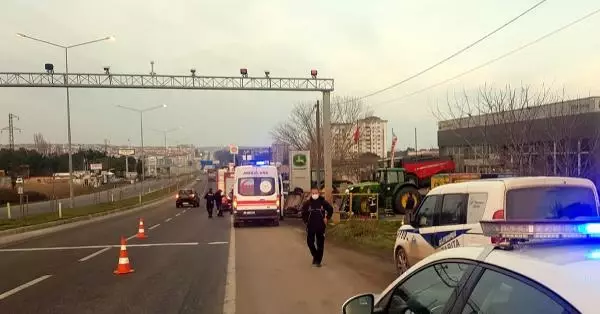 Tekirdağ'da kaza: 1 ölü, 1 yaralı Tekirdağ'da kaza: 1 ölü, 1 yaralı
