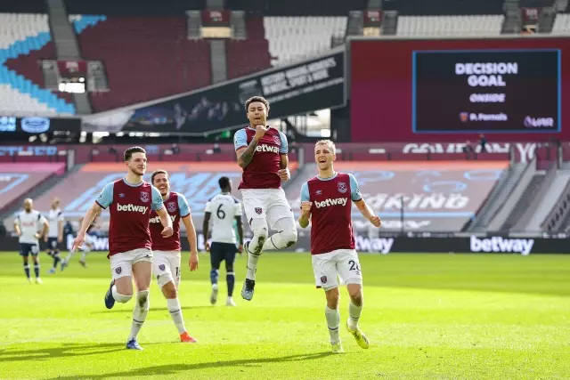 Tottenham, deplasmanda West Ham United'a 2-1 mağlup oldu Tottenham, deplasmanda West Ham United'a 2-1 mağlup oldu