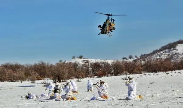 Tunceli'de terörü yok etme mücadelesi sürüyor; 600 terörist sayısı 20'lere düştü Tunceli'de terörü yok etme mücadelesi sürüyor; 600 terörist sayısı 20'lere düştü