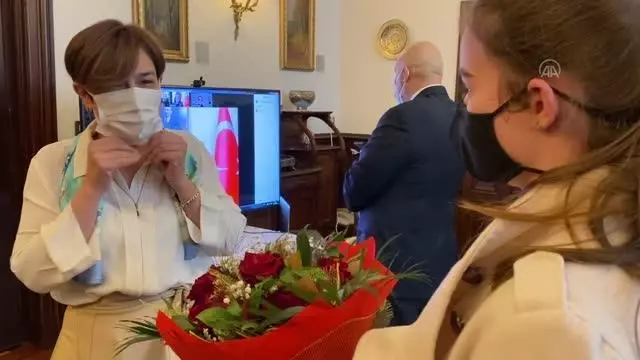 Türkiye'nin Bulgaristan'daki diplomatik temsilciliklerinde 'Uluslararası Ana Dili Günü' kutlandı Türkiye'nin Bulgaristan'daki diplomatik temsilciliklerinde 'Uluslararası Ana Dili Günü' kutlandı