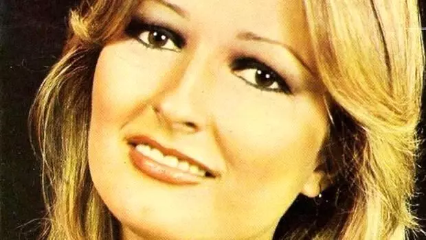 Ünlü popçu Serpil Barlas hayatını kaybetti Ünlü popçu Serpil Barlas hayatını kaybetti