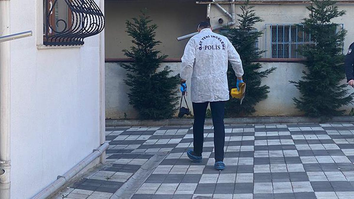 16 yaşındaki genç kız, tabanca ile kendini başından vurdu