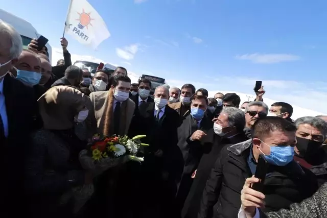 AK Parti Ağrı İl Başkanı Adayı Halil Özyolcu, coşkuyla karşılandı AK Parti Ağrı İl Başkanı Adayı Halil Özyolcu, coşkuyla karşılandı