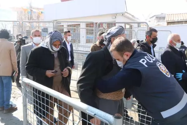 AK Parti Hakkari 7'nci Olağan Kongresi yapıldı AK Parti Hakkari 7'nci Olağan Kongresi yapıldı