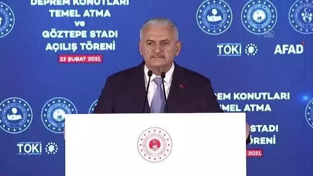 AK Parti İzmir Milletvekili Binali Yıldırım, deprem konutları temel atma törenine katıldı AK Parti İzmir Milletvekili Binali Yıldırım, deprem konutları temel atma törenine katıldı