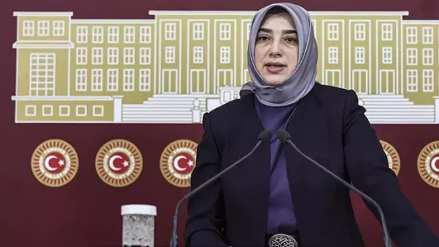 AK Parti'li Özlem Zengin hakkındaki çirkin paylaşıma soruşturma! Siyasilerden tepki yağdı AK Parti'li Özlem Zengin hakkındaki çirkin paylaşıma soruşturma! Siyasilerden tepki yağdı