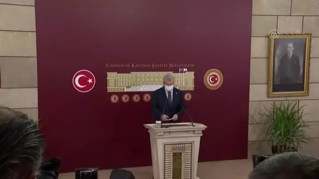 Akbaşoğlu: 'Bir müptezelin, Özlem Zengin hanımefendiye yönelik çirkin ve alçakça saldırılarını kınıyorum' Akbaşoğlu: 'Bir müptezelin, Özlem Zengin hanımefendiye yönelik çirkin ve alçakça saldırılarını kınıyorum'