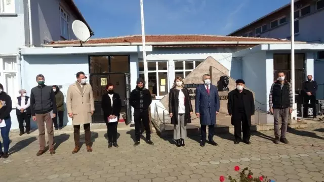 KIRKLARELİ - Taşkından etkilenen 239 aileye nakdi yardım yapıldı KIRKLARELİ - Taşkından etkilenen 239 aileye nakdi yardım yapıldı