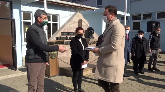 KIRKLARELİ - Taşkından etkilenen 239 aileye nakdi yardım yapıldı KIRKLARELİ - Taşkından etkilenen 239 aileye nakdi yardım yapıldı