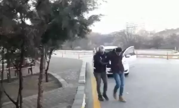 Son dakika! Ankara'da DEAŞ operasyonu: 14 gözaltı Son dakika! Ankara'da DEAŞ operasyonu: 14 gözaltı