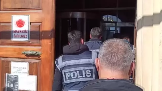 Son dakika haberi! Araç hırsızlığı operasyonu: 3 gözaltı Son dakika haberi! Araç hırsızlığı operasyonu: 3 gözaltı