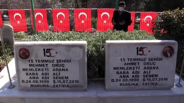 Aralarında şehit kabirlerinin bulunduğu tahrip edilen 79 mezar onarılıyor Aralarında şehit kabirlerinin bulunduğu tahrip edilen 79 mezar onarılıyor