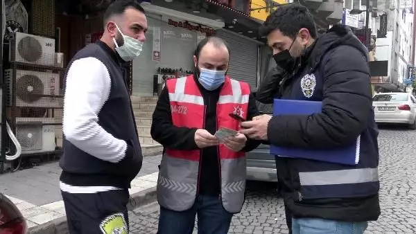 Avcılar'da sokağa çıkma kısıtlamasına uymayanlara ceza yağdı Avcılar'da sokağa çıkma kısıtlamasına uymayanlara ceza yağdı