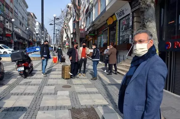 Avcılar'da sokağa çıkma kısıtlamasına uymayanlara ceza yağdı Avcılar'da sokağa çıkma kısıtlamasına uymayanlara ceza yağdı