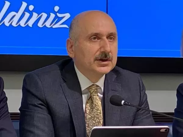 Son dakika haberi: Bakan Karaismailoğlu: Türkiye, en önemli ticaret koridorlarında lojistik süper güçtür (2) Son dakika haberi: Bakan Karaismailoğlu: Türkiye, en önemli ticaret koridorlarında lojistik süper güçtür (2)