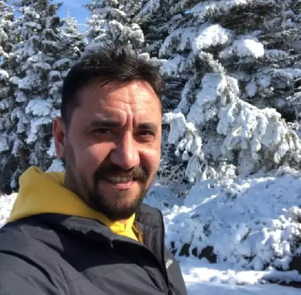 Bariyerlere çarpan otomobilin sürücüsü öldü Bariyerlere çarpan otomobilin sürücüsü öldü