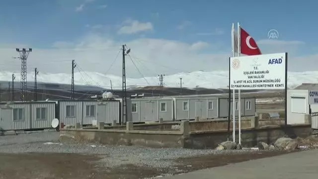 Başkaleli depremzedelerin yaraları 1 yılda sarıldı Başkaleli depremzedelerin yaraları 1 yılda sarıldı