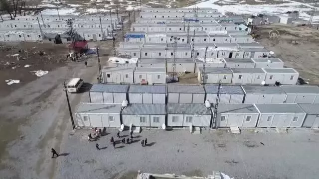 Başkaleli depremzedelerin yaraları 1 yılda sarıldı Başkaleli depremzedelerin yaraları 1 yılda sarıldı