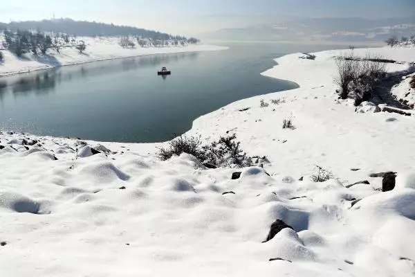 Bolu'da Gölköy Barajı'nda su seviyesi yüzde 32'ye yükseldi Bolu'da Gölköy Barajı'nda su seviyesi yüzde 32'ye yükseldi