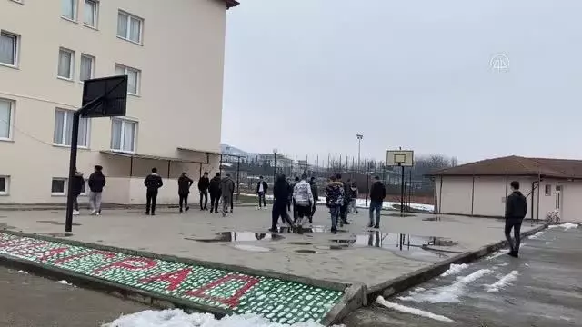 Bulgaristan Türklerine okullarda Türkçeyi seçmeleri çağrısı Bulgaristan Türklerine okullarda Türkçeyi seçmeleri çağrısı