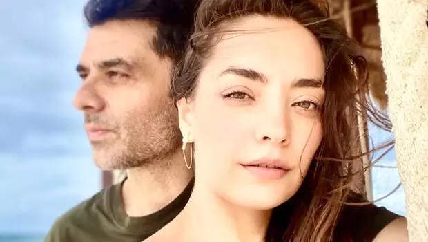 Cansel Elçin ve Zeynep Tuğçe Bayat balayında! Cansel Elçin ve Zeynep Tuğçe Bayat balayında!