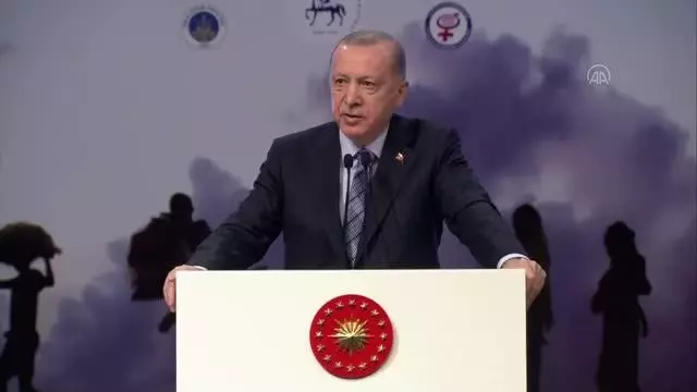 Son Dakika | Cumhurbaşkanı Erdoğan: 'AB, Yunanistan'a 100 bin sığınmacı için 3 milyar avro destek verirken Türkiye'deki 4 milyon sığınmacı için elini taşın altına... Son Dakika | Cumhurbaşkanı Erdoğan: 'AB, Yunanistan'a 100 bin sığınmacı için 3 milyar avro destek verirken Türkiye'deki 4 milyon sığınmacı için elini taşın altına...