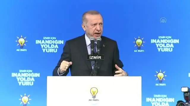 Cumhurbaşkanı Erdoğan: '(CHP) Berat Albayrak'ı ve onun nezdinde tüm ailemle birlikte şahsımı hedef alan bir kampanya yürütüyor' Cumhurbaşkanı Erdoğan: '(CHP) Berat Albayrak'ı ve onun nezdinde tüm ailemle birlikte şahsımı hedef alan bir kampanya yürütüyor'