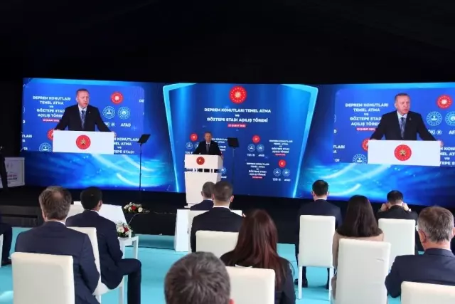 Cumhurbaşkanı Erdoğan, video konferans yöntemiyle Gürsel Aksel Stadı'nın açılışına katıldı (2) Cumhurbaşkanı Erdoğan, video konferans yöntemiyle Gürsel Aksel Stadı'nın açılışına katıldı (2)