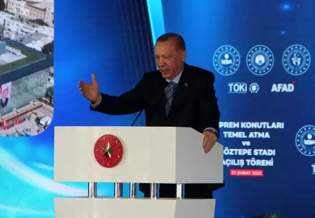 Cumhurbaşkanı Erdoğan, video konferans yöntemiyle Gürsel Aksel Stadı'nın açılışına katıldı (2) Cumhurbaşkanı Erdoğan, video konferans yöntemiyle Gürsel Aksel Stadı'nın açılışına katıldı (2)