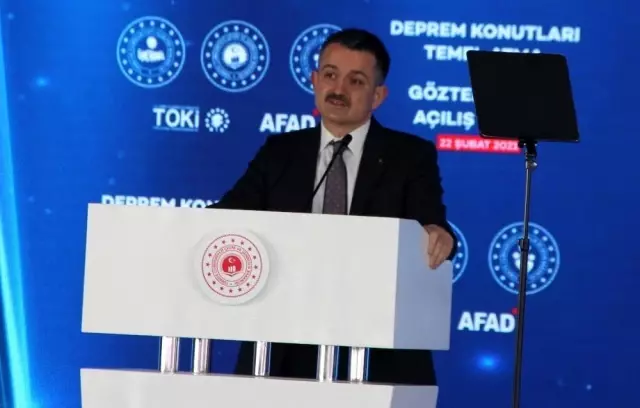 Cumhurbaşkanı Erdoğan, video konferans yöntemiyle Gürsel Aksel Stadı'nın açılışına katıldı (2) Cumhurbaşkanı Erdoğan, video konferans yöntemiyle Gürsel Aksel Stadı'nın açılışına katıldı (2)