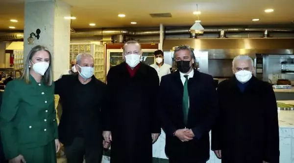 Son dakika haber! Cumhurbaşkanı Erdoğan'dan esnaf ziyareti Son dakika haber! Cumhurbaşkanı Erdoğan'dan esnaf ziyareti