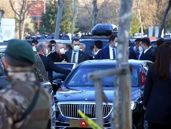 Son dakika haber! Cumhurbaşkanı Erdoğan'dan esnaf ziyareti Son dakika haber! Cumhurbaşkanı Erdoğan'dan esnaf ziyareti