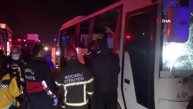Halk otobüsü tıra arkadan çarptı, yol kan gölüne döndü: 6 yaralı Halk otobüsü tıra arkadan çarptı, yol kan gölüne döndü: 6 yaralı