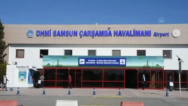 DHMİ havalimanlarındaki kiracıların 31 Ocak'a ötelenen kira bedellerinin iptal edilmesi esnafa 'can suyu' oldu DHMİ havalimanlarındaki kiracıların 31 Ocak'a ötelenen kira bedellerinin iptal edilmesi esnafa 'can suyu' oldu