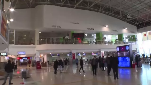 DHMİ havalimanlarındaki kiracıların 31 Ocak'a ötelenen kira bedellerinin iptal edilmesi işletmecileri sevindirdi DHMİ havalimanlarındaki kiracıların 31 Ocak'a ötelenen kira bedellerinin iptal edilmesi işletmecileri sevindirdi