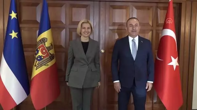 Dışişleri Bakanı Çavuşoğlu, Gagavuz Özerk Yeri Başkanı Vlah'la görüştü Dışişleri Bakanı Çavuşoğlu, Gagavuz Özerk Yeri Başkanı Vlah'la görüştü