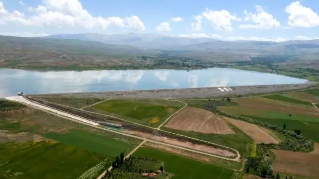 Kırşehir'de 18 yılda 3 baraj ve 2 gölet yapıldı Kırşehir'de 18 yılda 3 baraj ve 2 gölet yapıldı