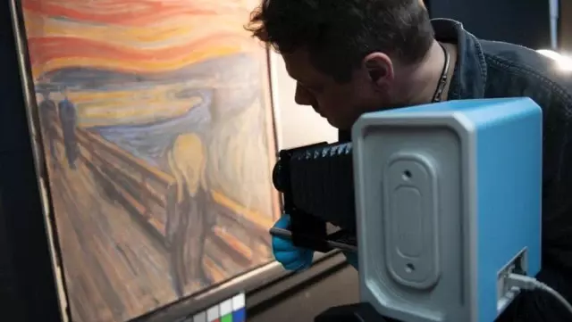 Ünlü Çığlık tablosundaki 'deli' yazısını ressam Edvard Munch'un yazdığı belirlendi Ünlü Çığlık tablosundaki 'deli' yazısını ressam Edvard Munch'un yazdığı belirlendi